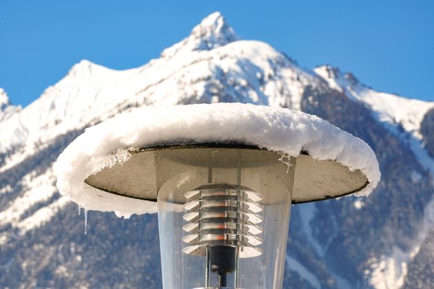 Blick vom Freundsberg in Schwaz hinüber zum Hirschkopf und die Fiechter Spitze.