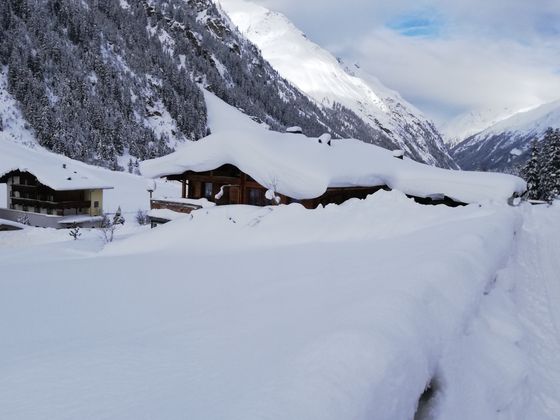 Winter in Plangeroß im Pitztal.
